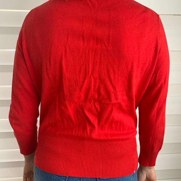 Red sweater - Picture 2 of 3
